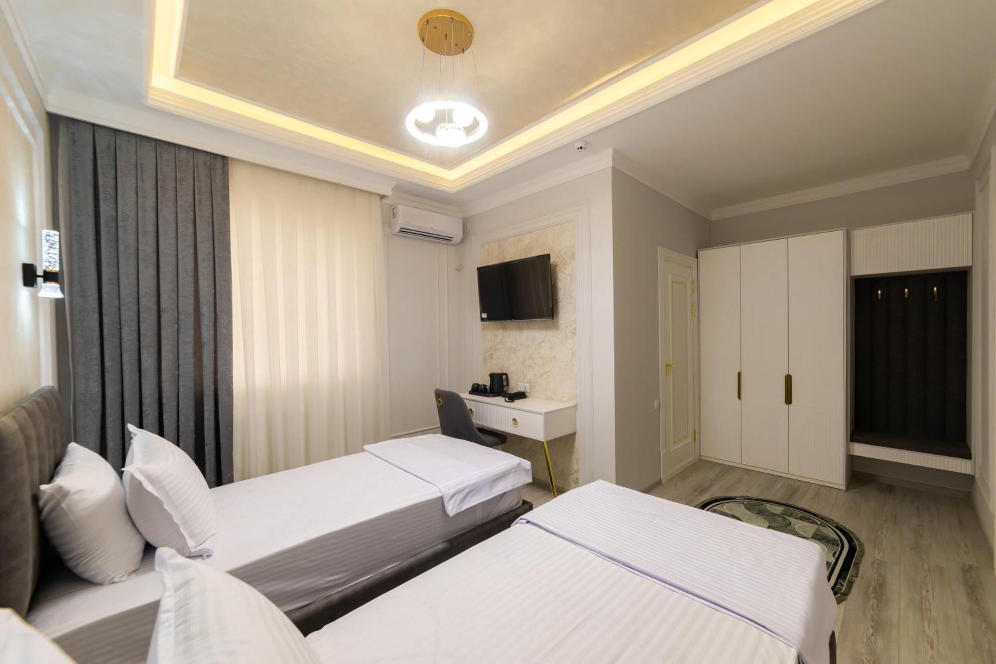 Isakhoja Hotel Khiva Esterno foto