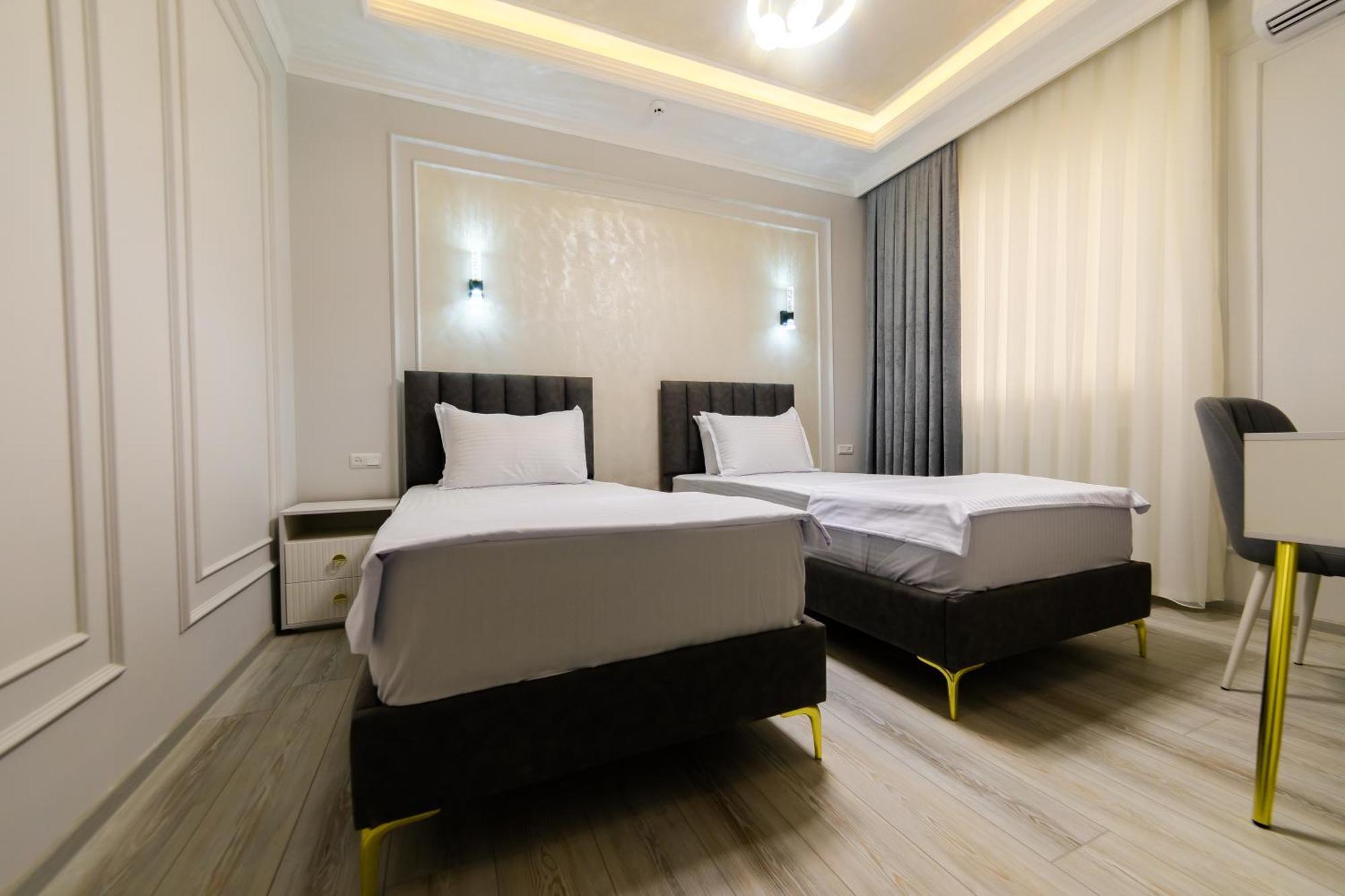 Isakhoja Hotel Khiva Esterno foto