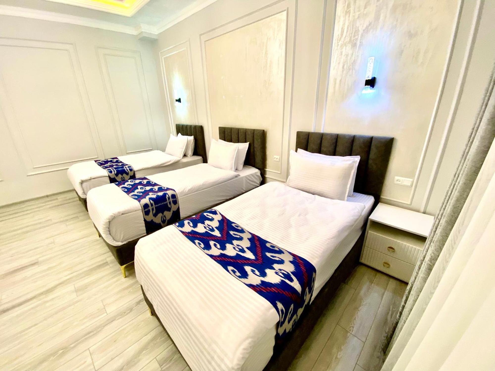 Isakhoja Hotel Khiva Esterno foto