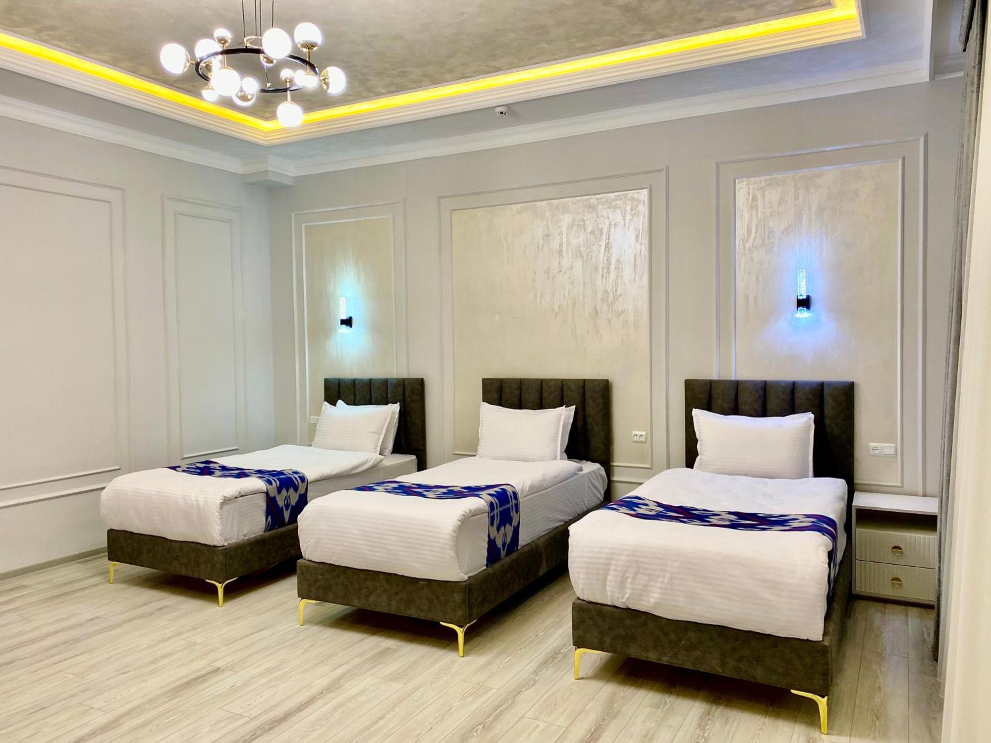 Isakhoja Hotel Khiva Esterno foto